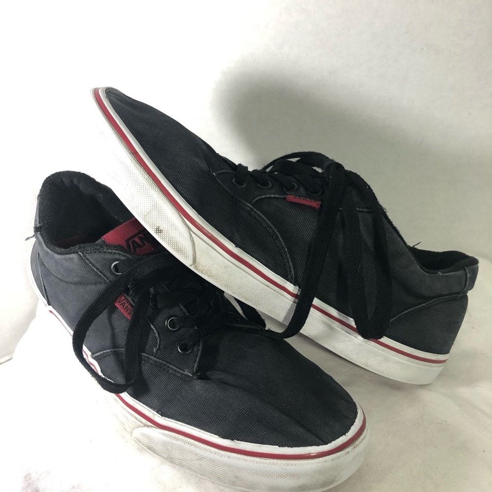Men's Vans Atwood Skate Shoes Size 11